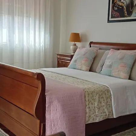 A Casa Da Ti Laura 2 * Αβέιρο