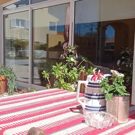 Πανσιόν A Casa Da Ti Laura 2